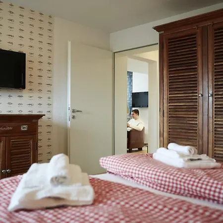 Bernstein-Hotel Bootshaus-2